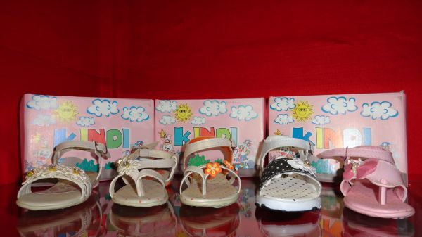 sandalhinha da kindi varios modelo